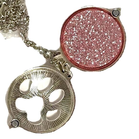 Silver Hollow Out Dog Paw Locket Pendant Essential Oil Pad Necklace - NEW - Picture 3 of 4